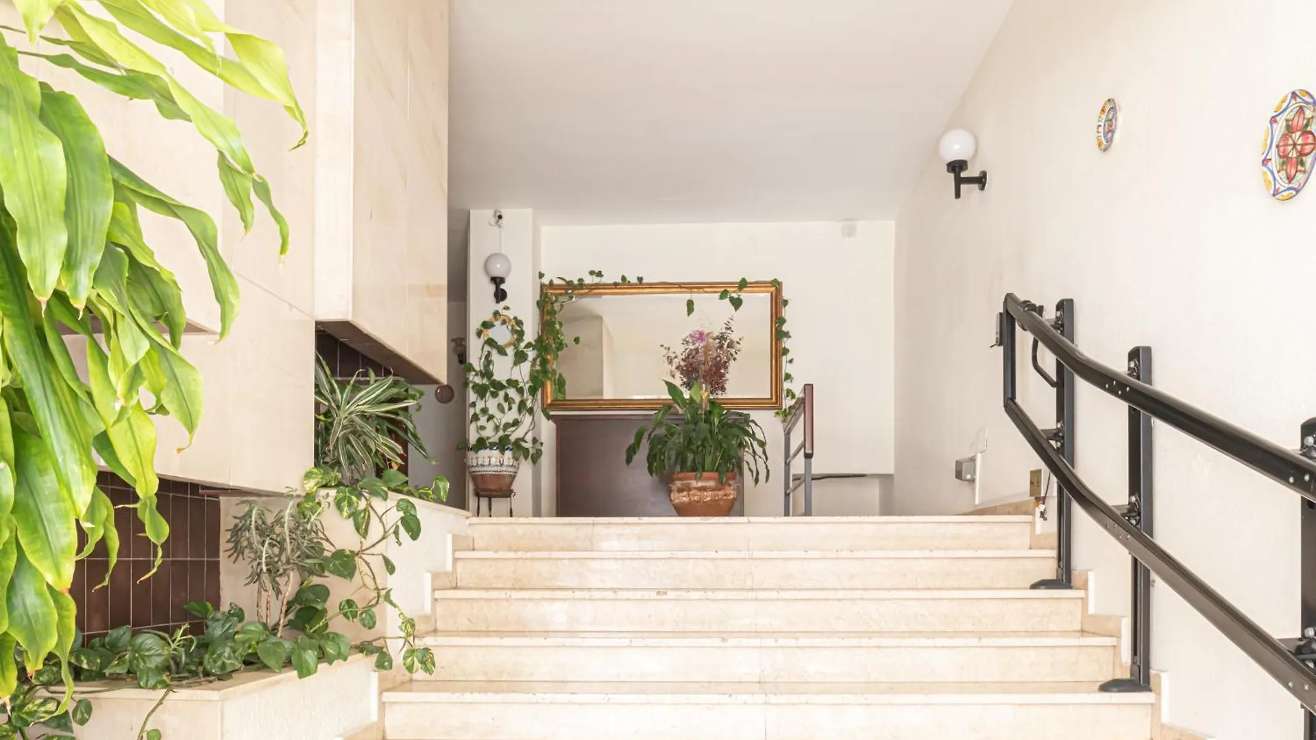 Apartment Lepanto Center Marbella 100M Of Beach - Happy Rentals Spain