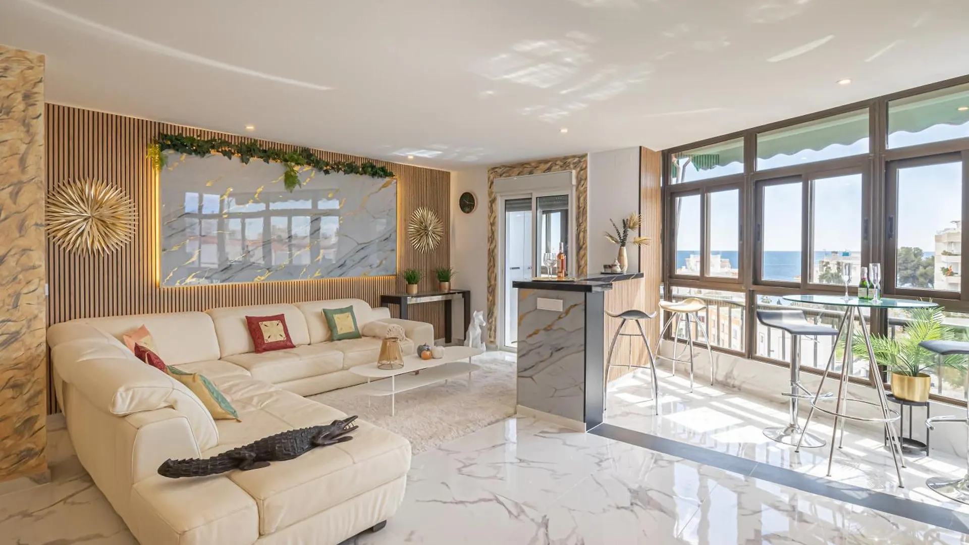 Lepanto Center Marbella 100M Of Beach - Happy Rentals
